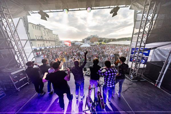 Poletíme? - Jihlava, Březinovy sady (Stage IV) / Vysočina fest